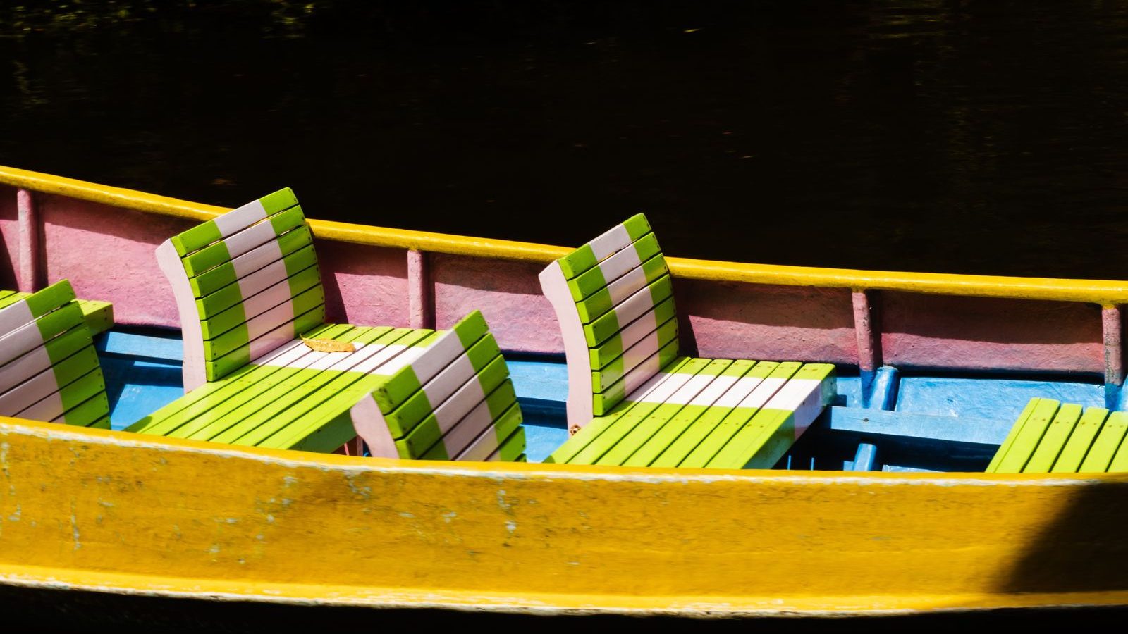 Dragon boat festival transport