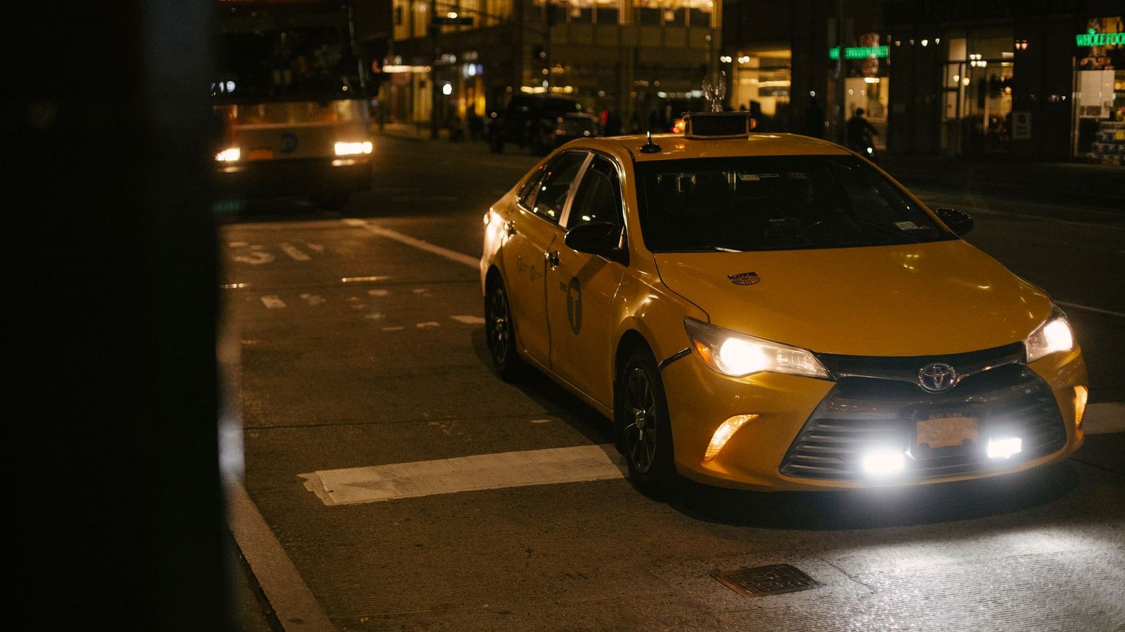 Limo vs taxi vs rideshare in Barrie
