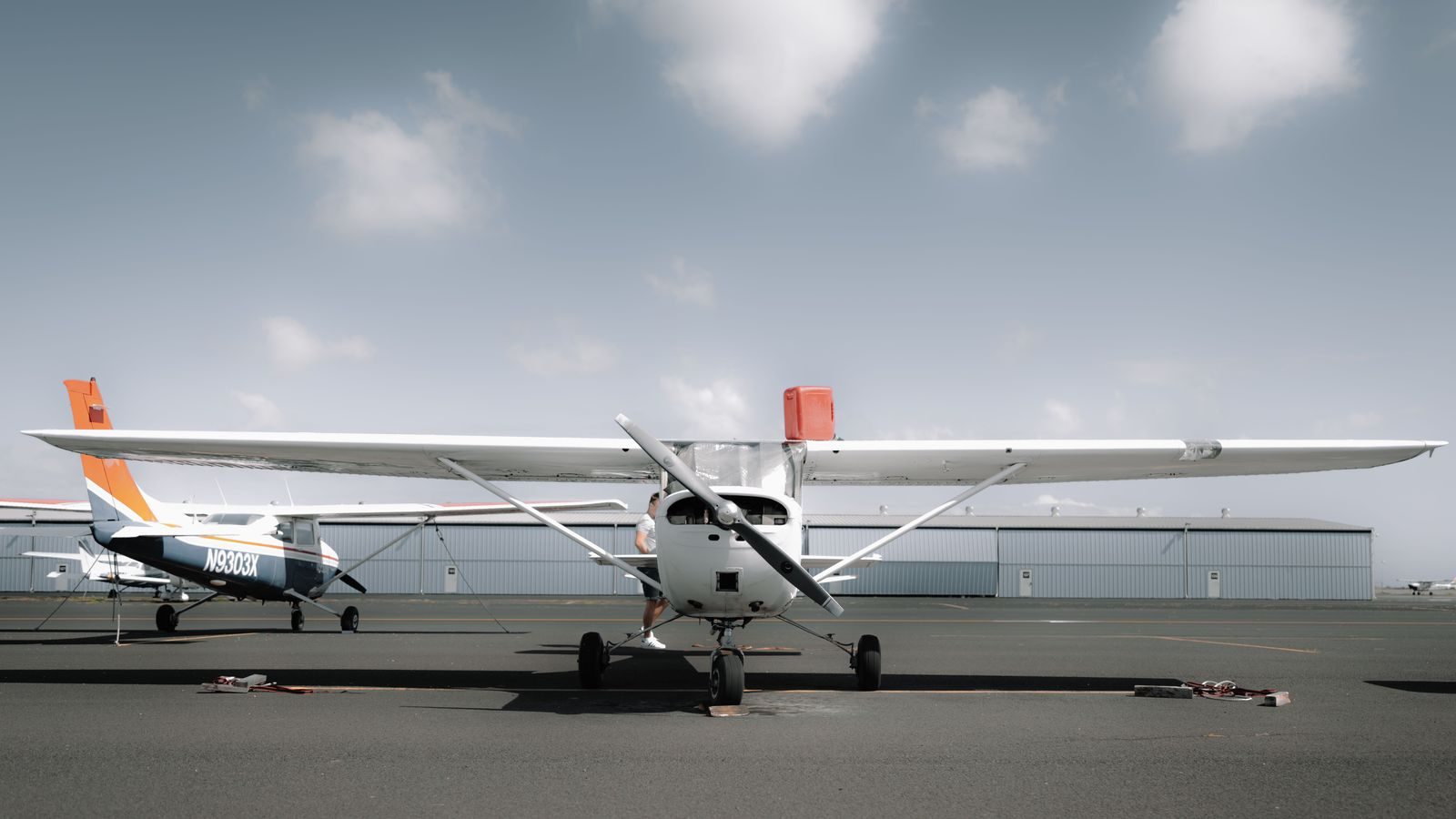 Lake Simcoe Regional Airport flights