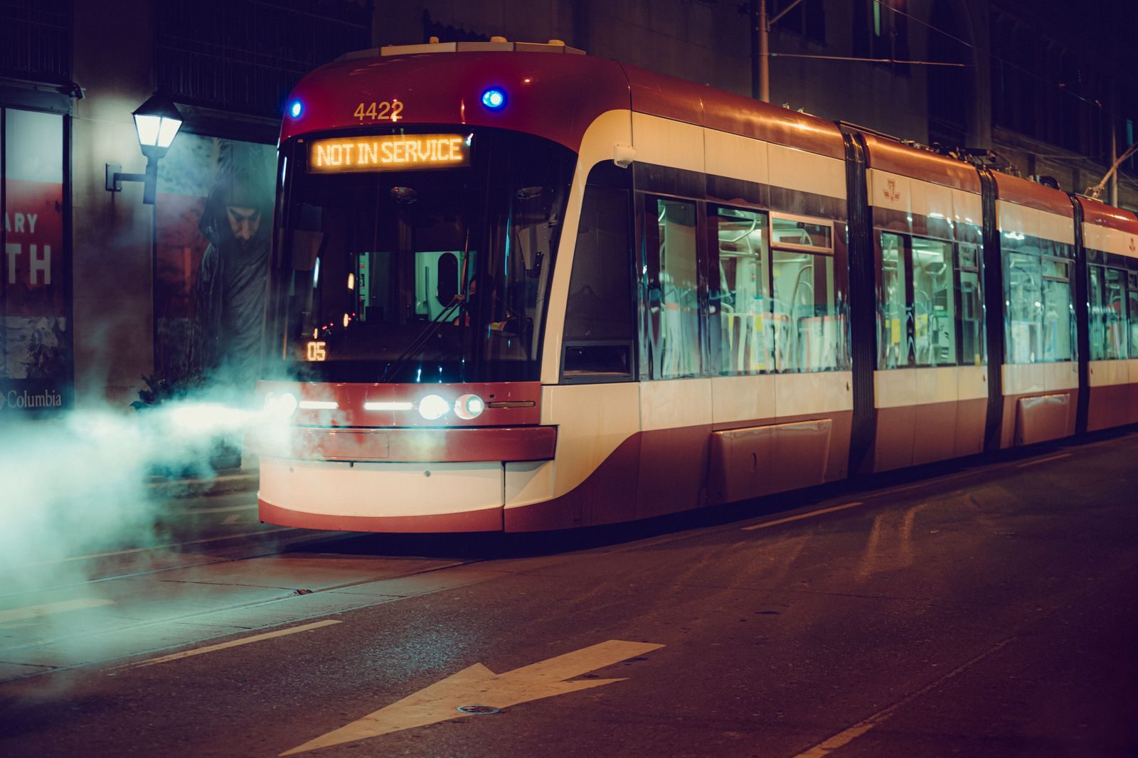 Downtown Toronto streets with transit priority: chauffeurs plan approaches around the King Street corridor