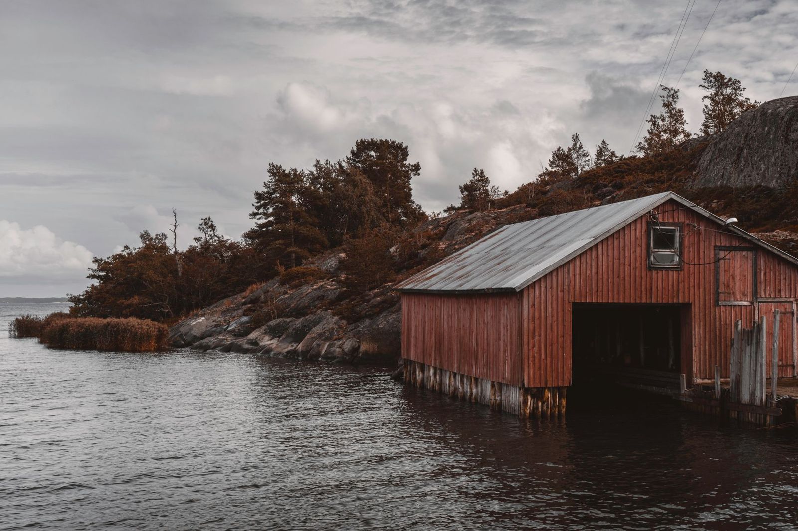 Georgian Bay shoreline near Collingwood in autumn light