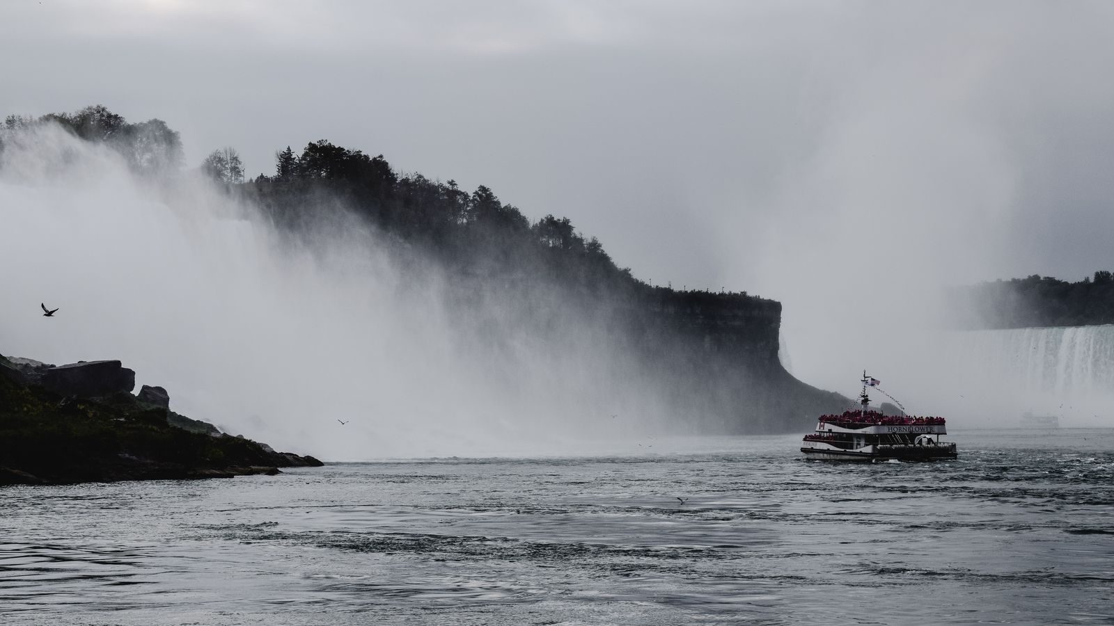 Barrie ⇄ Niagara Falls