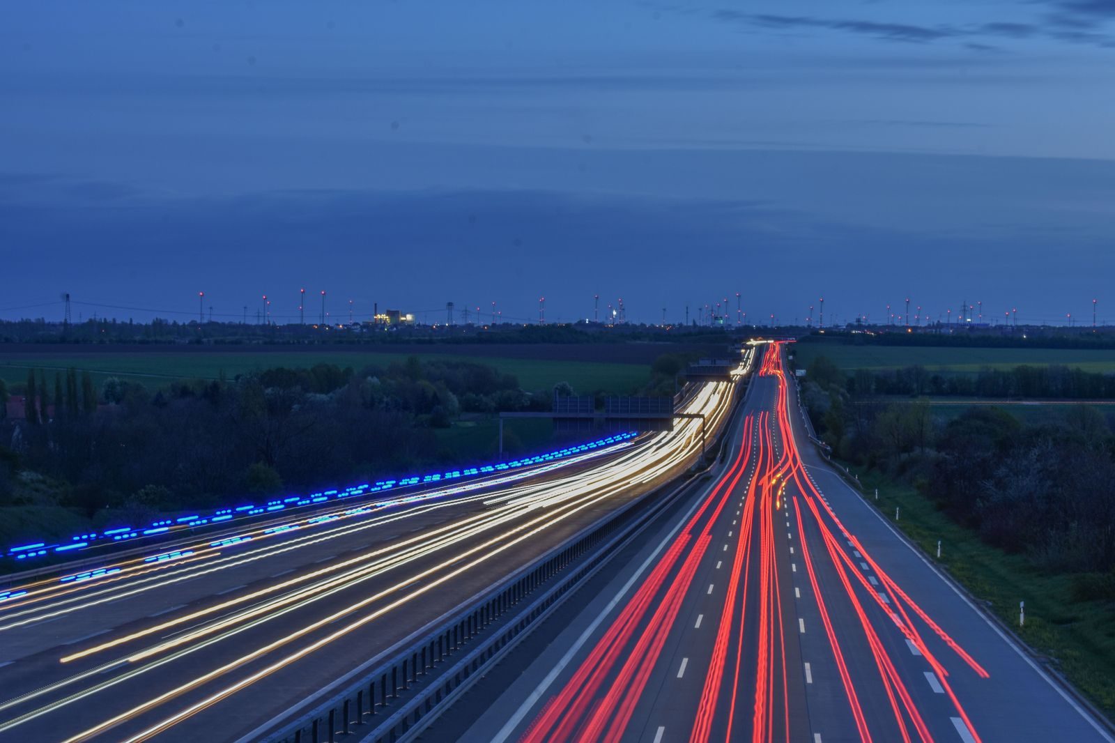 Highway 400 traffic heading south from Barrie toward Toronto Pearson at dusk in winter