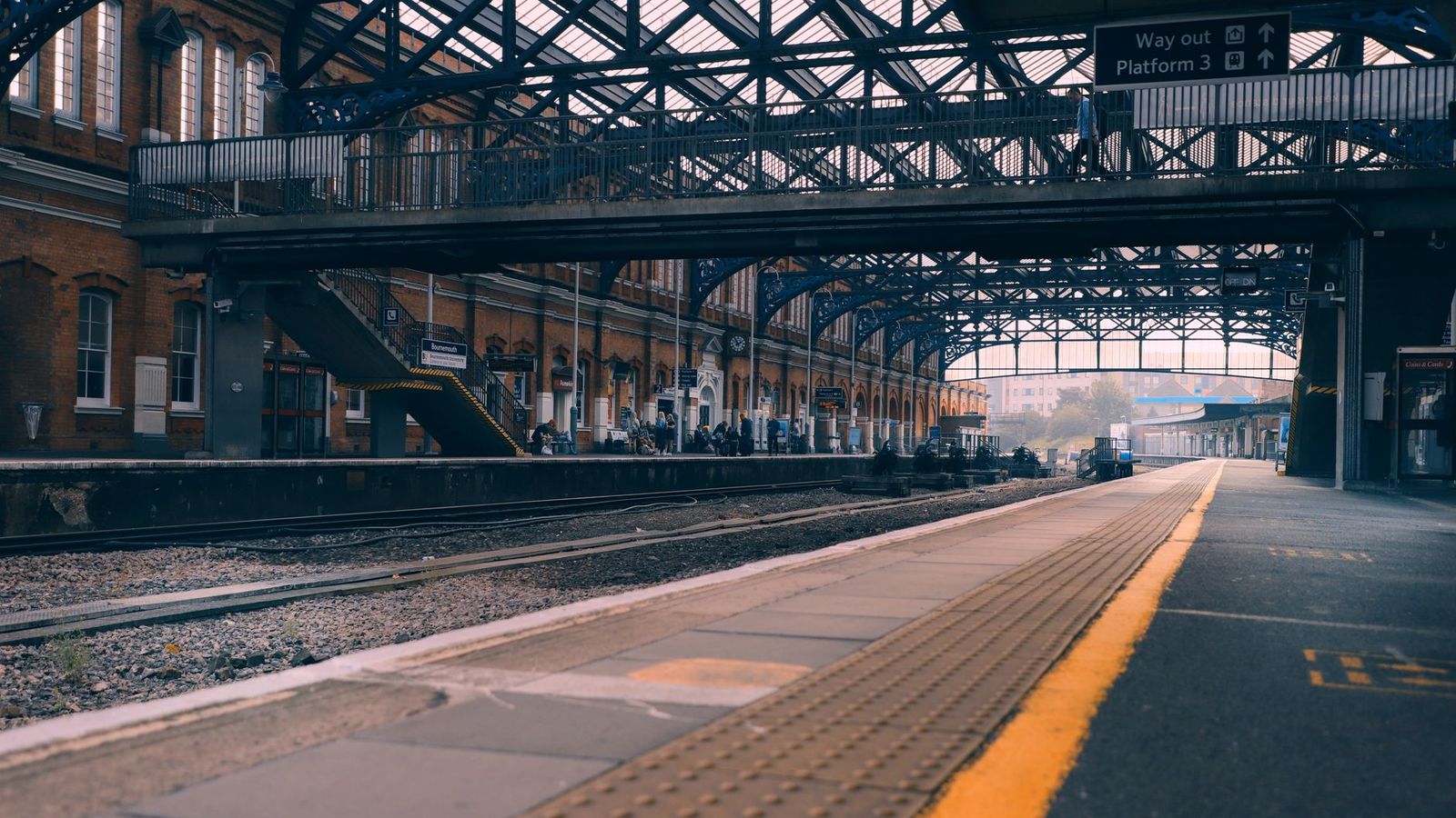 Barrie South GO station